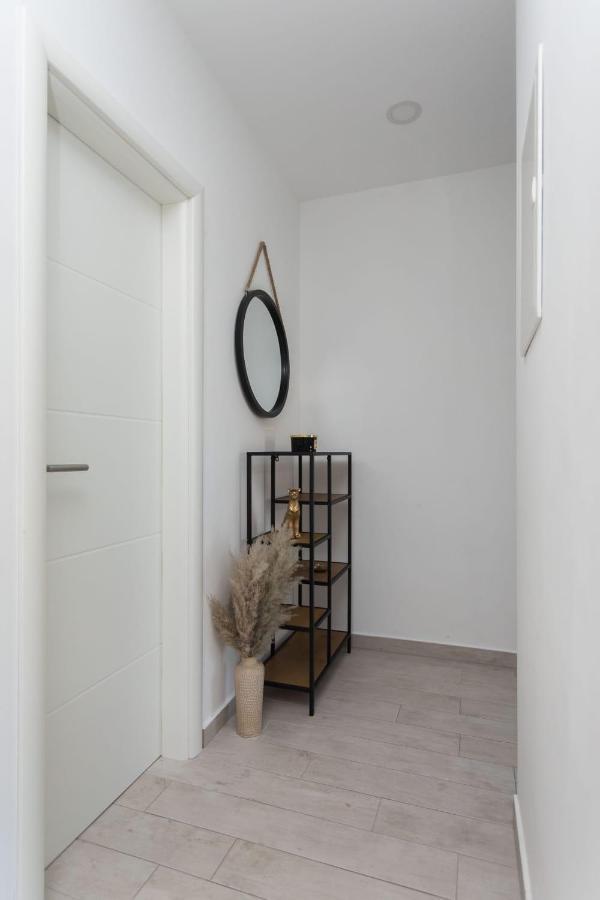 Bloom Apartment Split Ngoại thất bức ảnh
