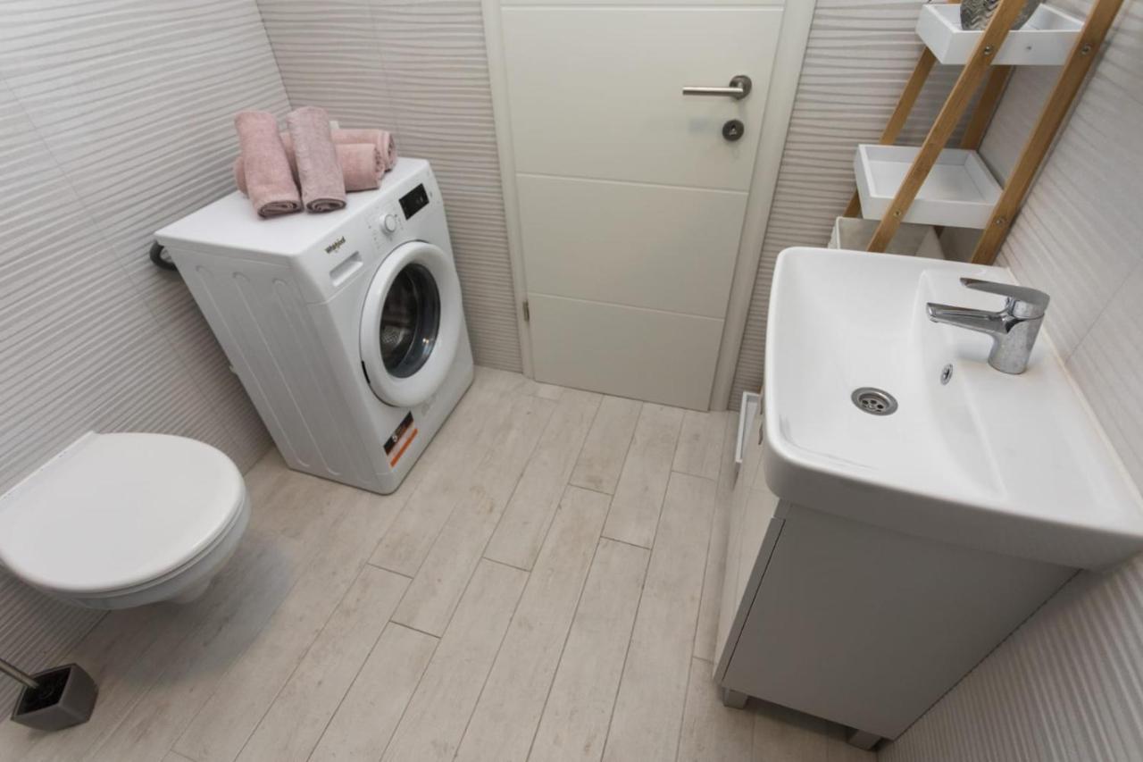 Bloom Apartment Split Ngoại thất bức ảnh