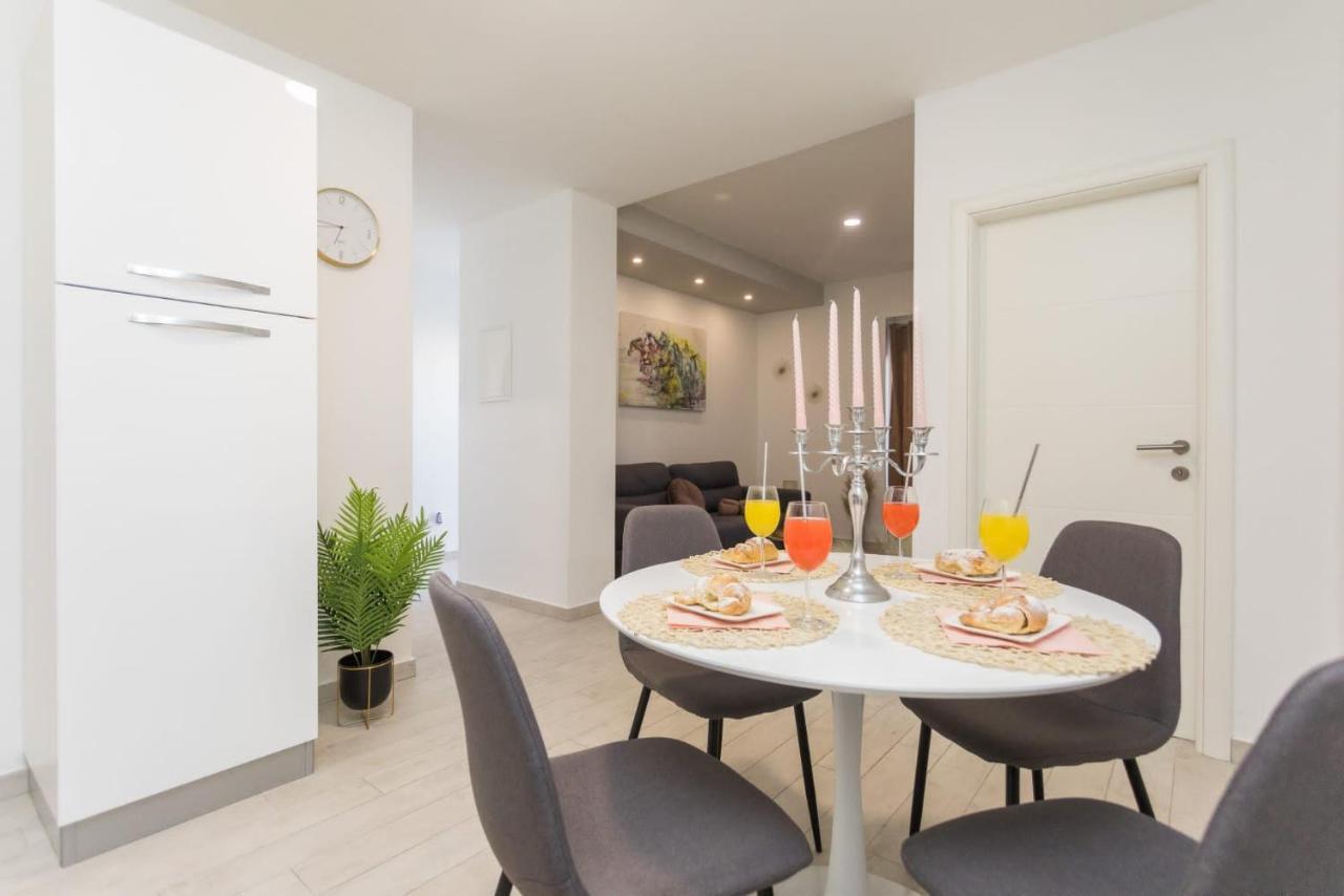 Bloom Apartment Split Ngoại thất bức ảnh