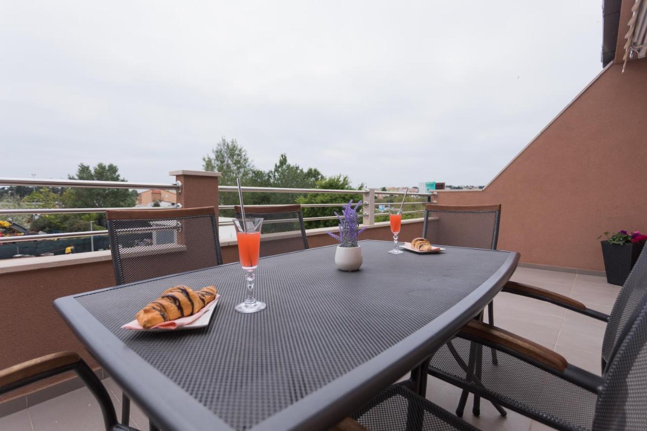 Bloom Apartment Split Ngoại thất bức ảnh