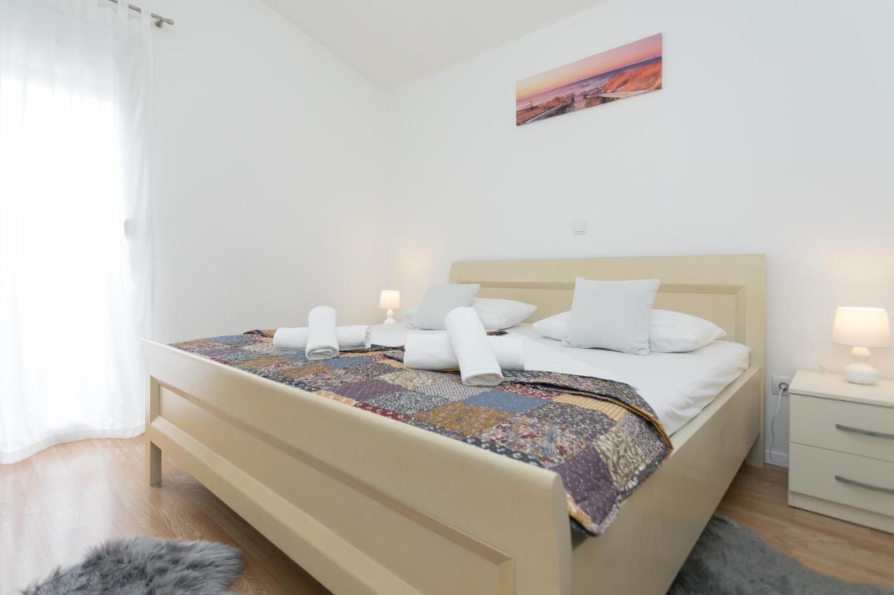 Bloom Apartment Split Ngoại thất bức ảnh