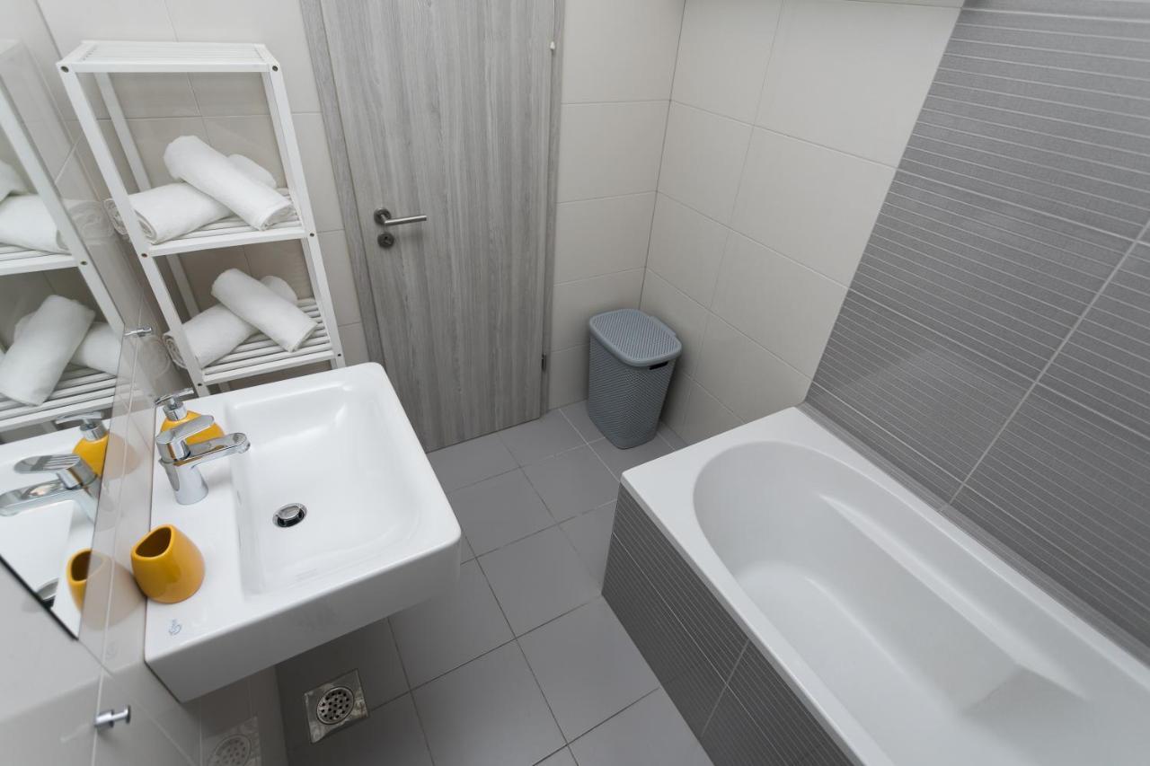 Bloom Apartment Split Ngoại thất bức ảnh