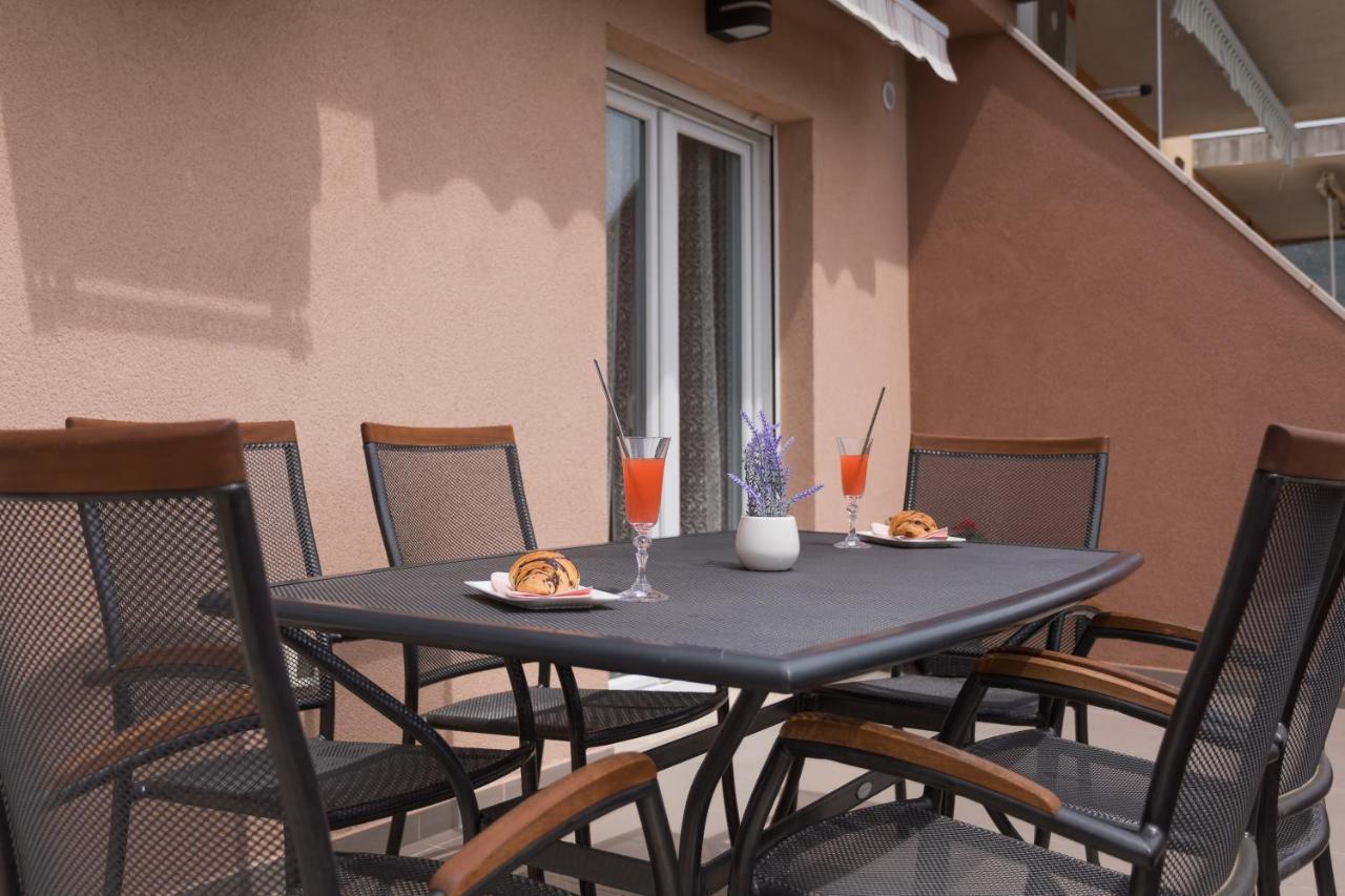 Bloom Apartment Split Ngoại thất bức ảnh